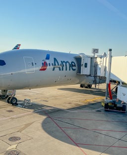 American launches new AAdvantage Pass for $5,000 with intriguing possibilities for status and bonus miles