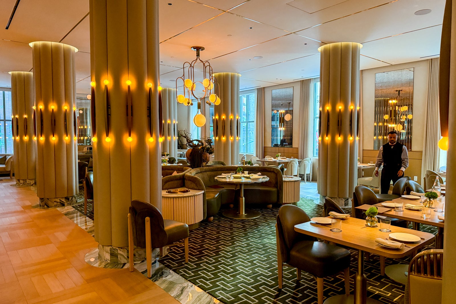 Waldorf Astoria interior