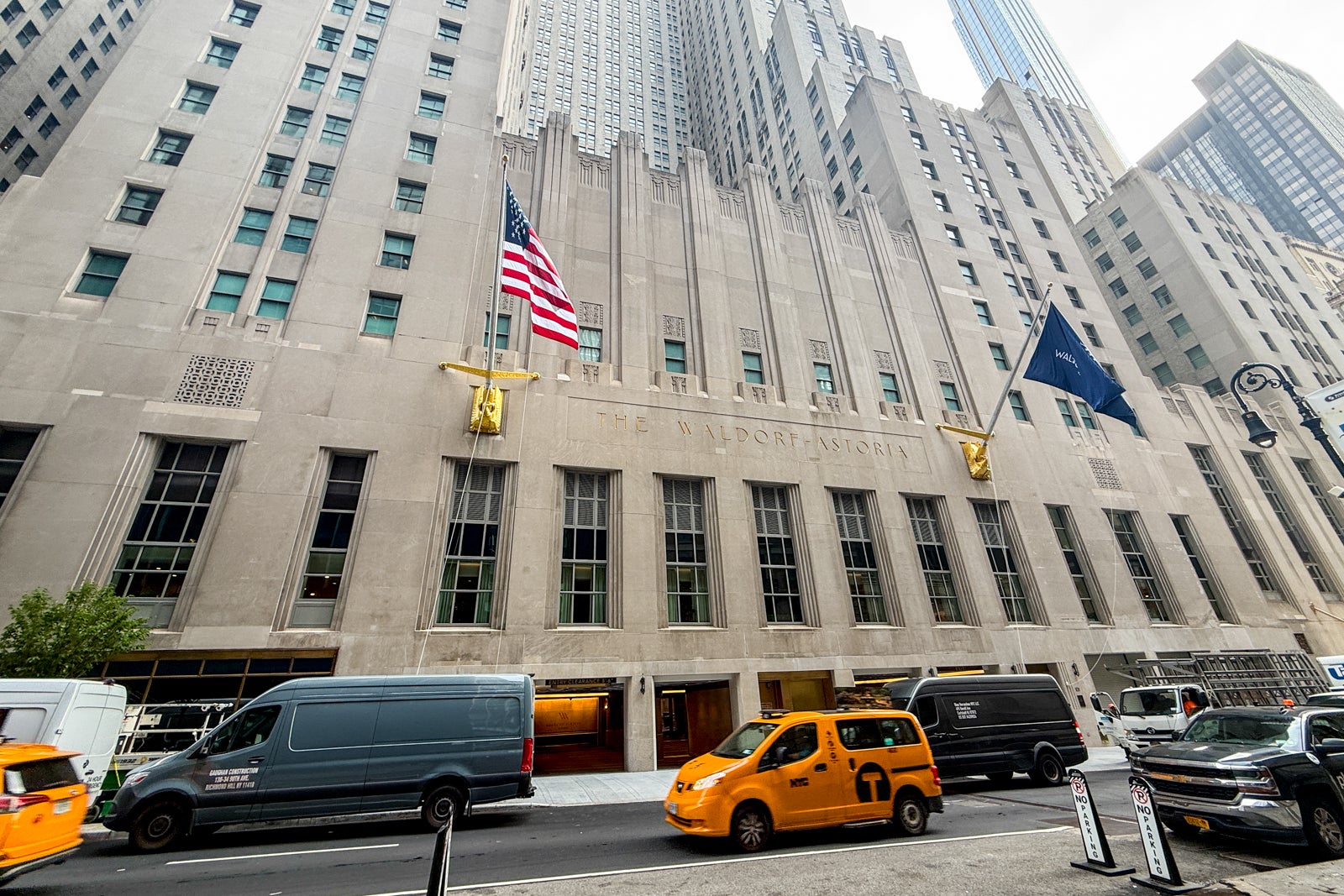 Waldorf Astoria exterior