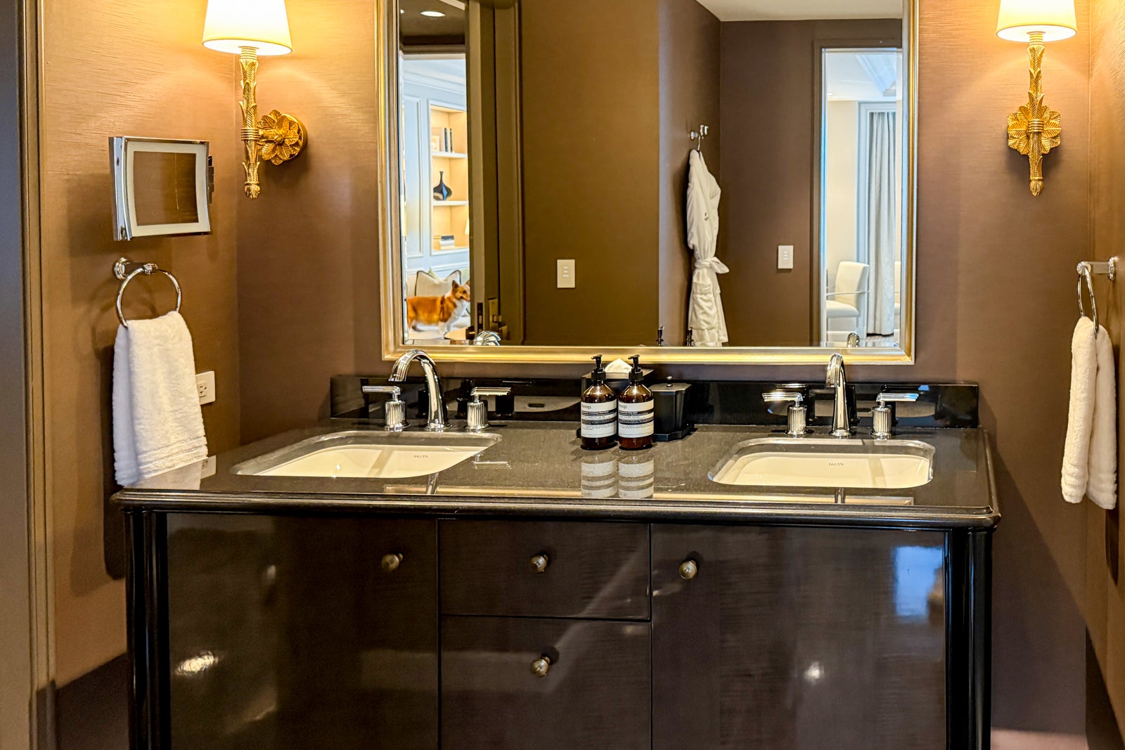 Waldorf Astoria bathroom