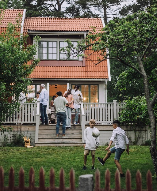 Turn your home purchase or sale into travel rewards with RBN