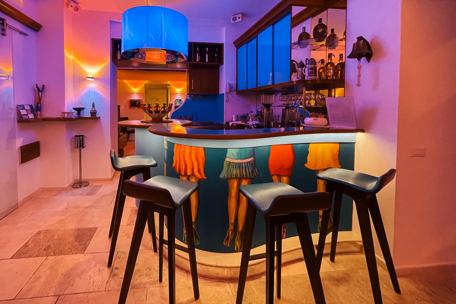 Piccolo Grand Hotel bar in Pizzo, Italy