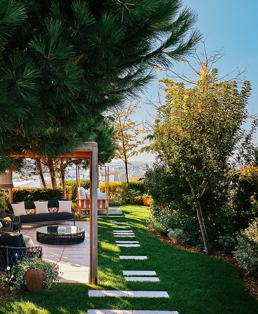 Enjoy luxury perks at our favorite hotels that are part of The Edit by Chase Travel