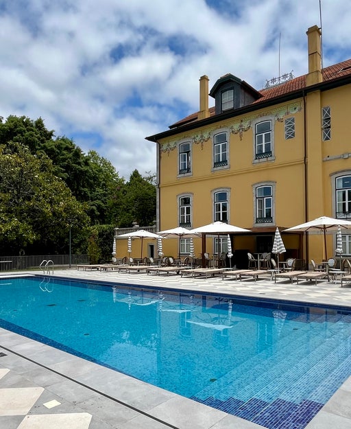 Boeira Hotel Porto pool
