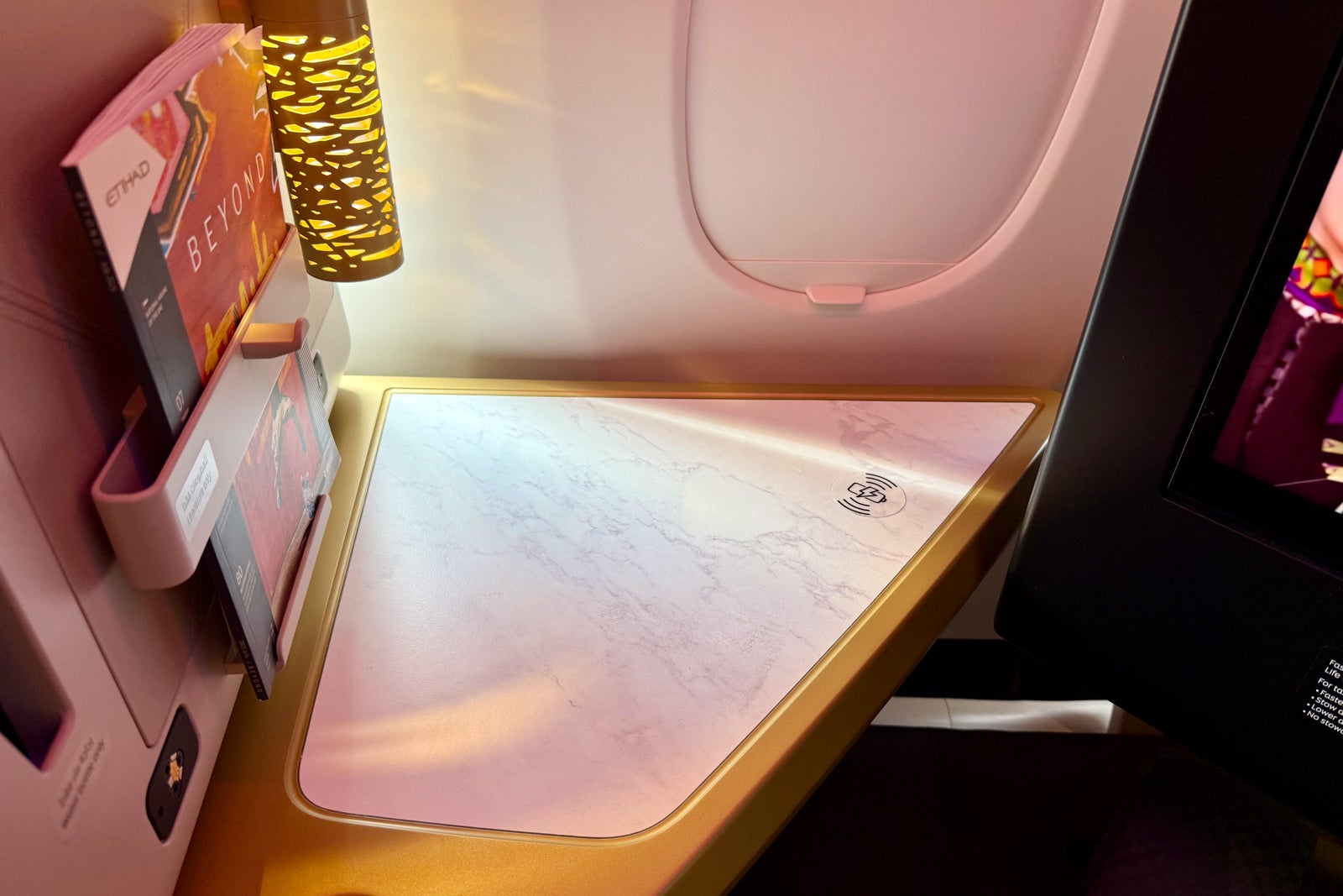 Etihad Airbus A321LR business