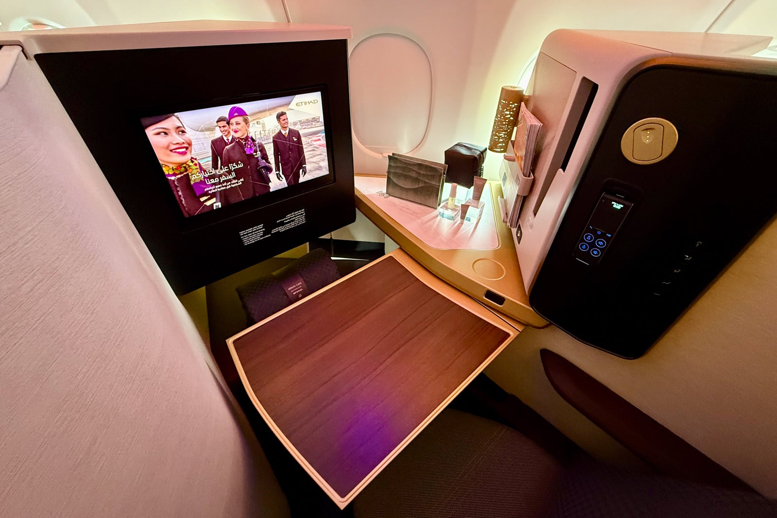 Etihad Airbus A321LR business