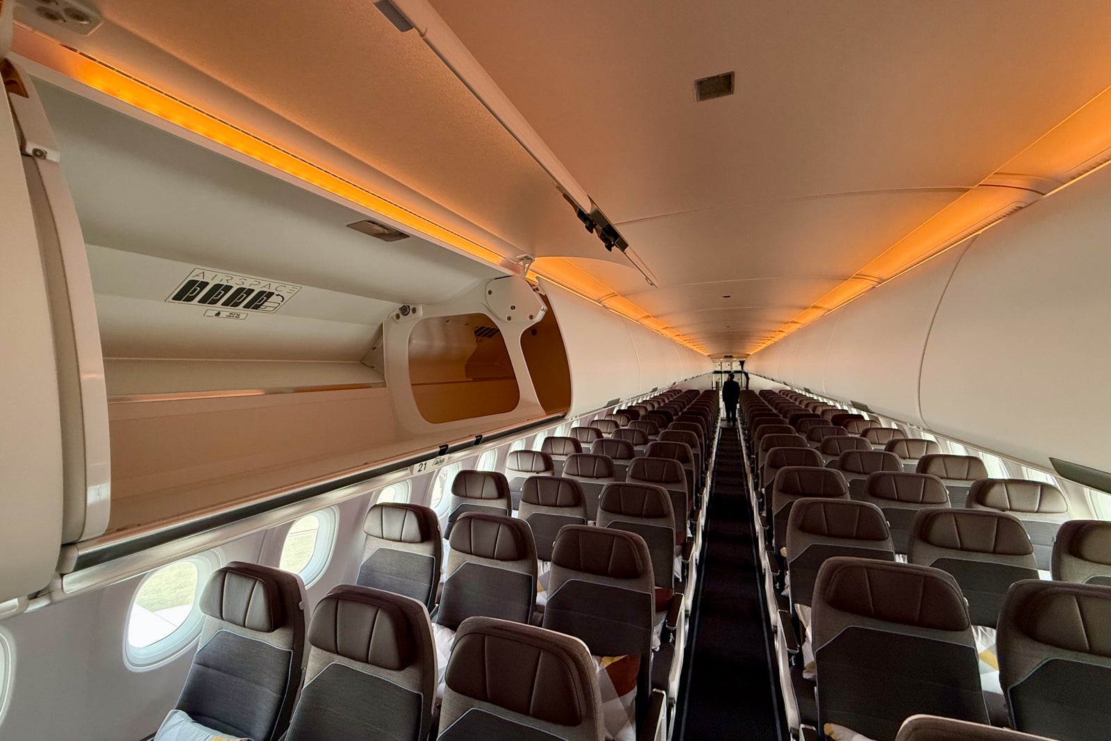 Etihad Airbus A321LR interior