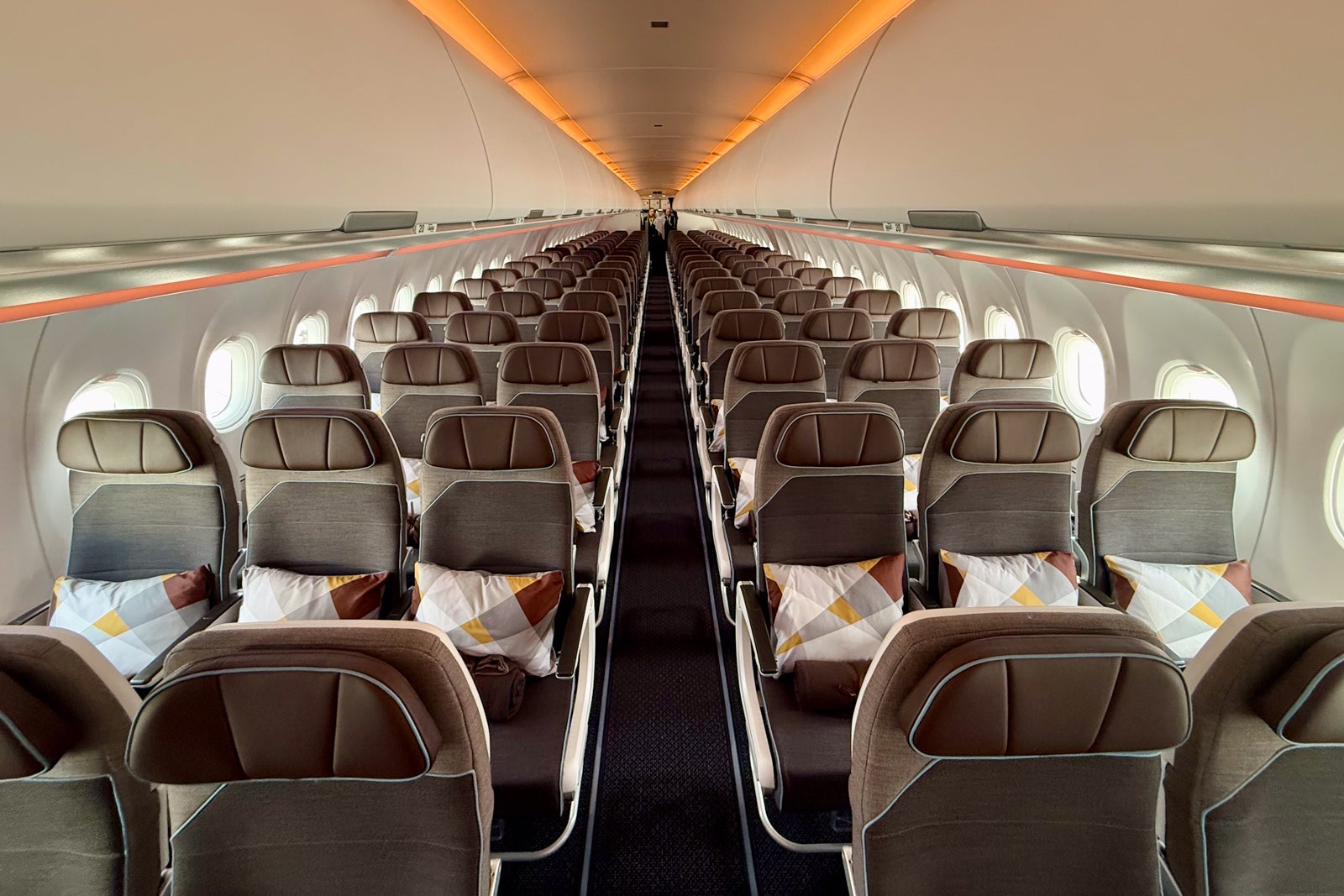 Etihad Airbus A321LR seats