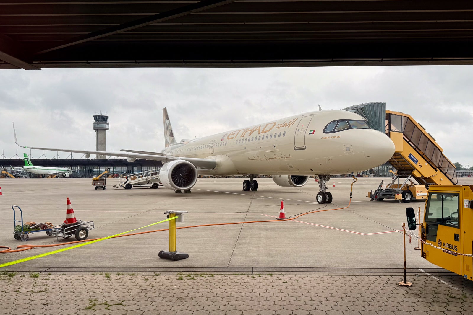 Onboard Etihad’s A321LR delivery flight: Behind the scenes from Airbus to Abu Dhabi Etihad Airbus A321LR Delivery Flight
