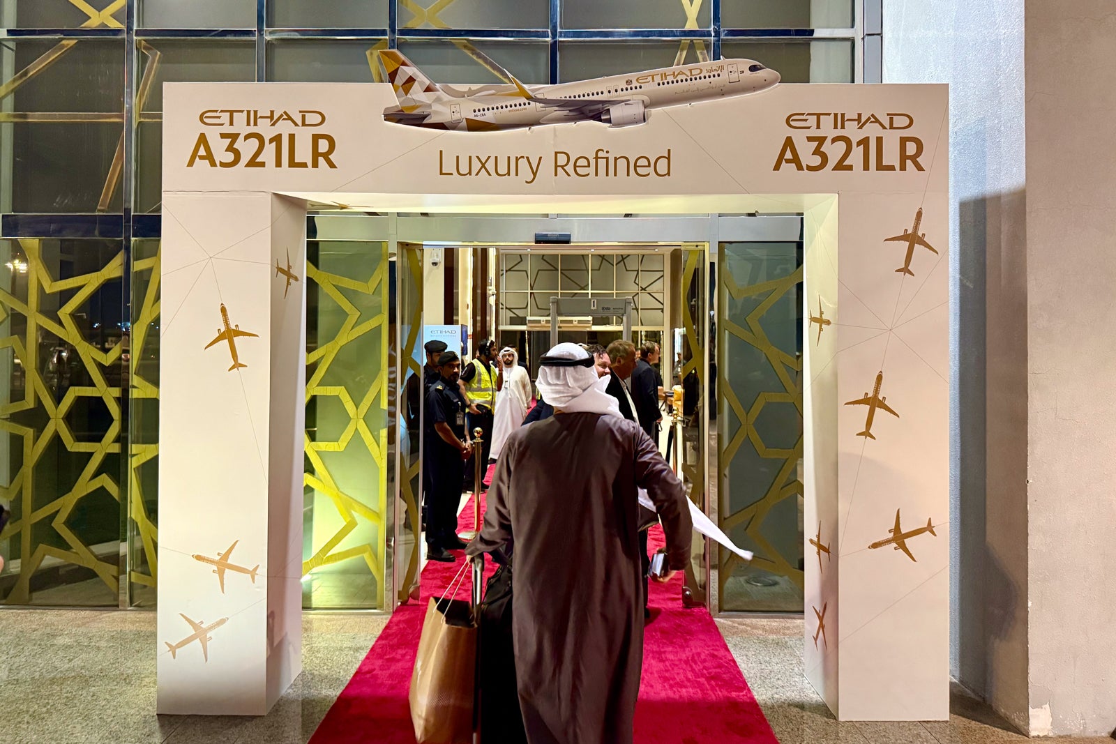 Onboard Etihad’s A321LR delivery flight: Behind the scenes from Airbus to Abu Dhabi Etihad Airbus A321LR Delivery Flight
