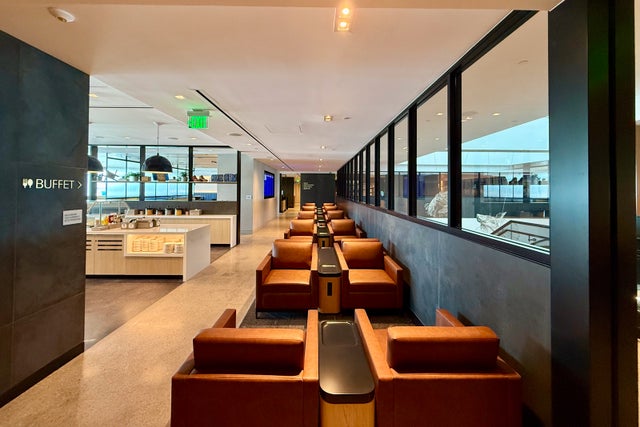 United Club Denver B West