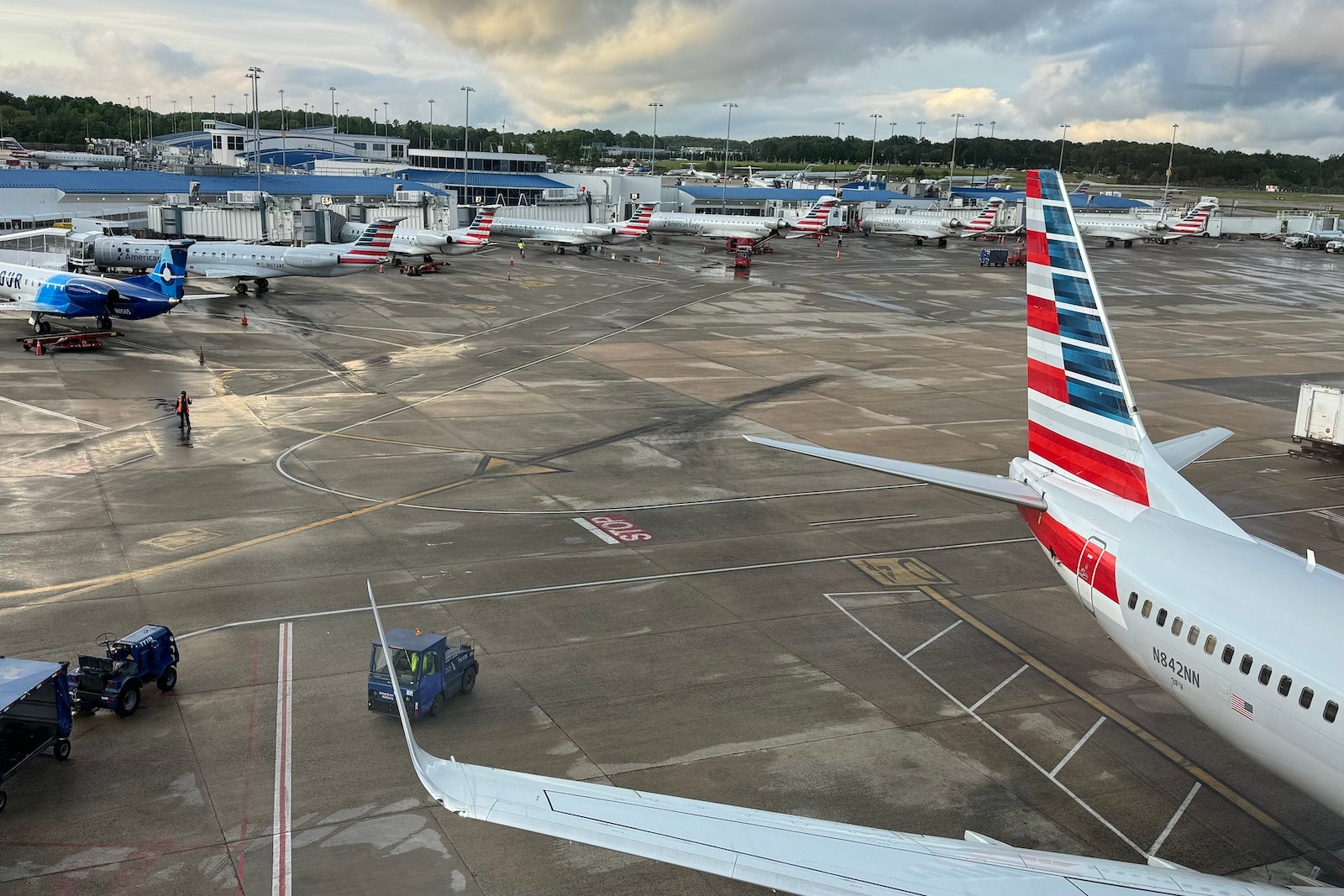 American Airlines planes at Charlotte Douglas International Airport