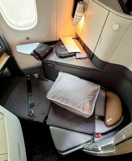 Act fast: American Airlines is offering sweet confirmable upgrade deals for August