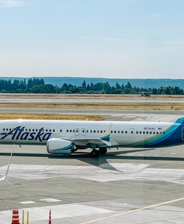 alaska plane
