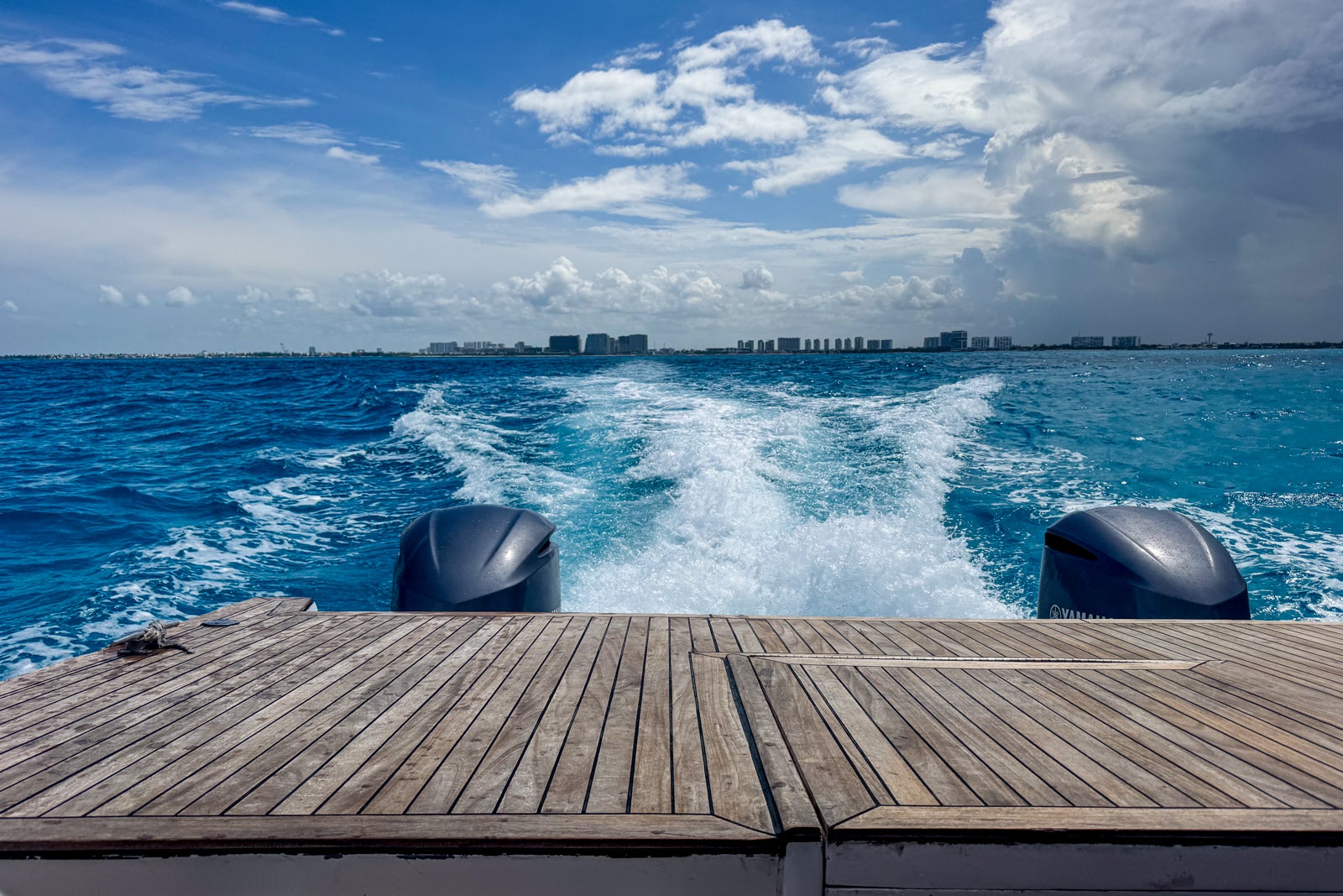 Almare, a Luxury Collection Resort boat