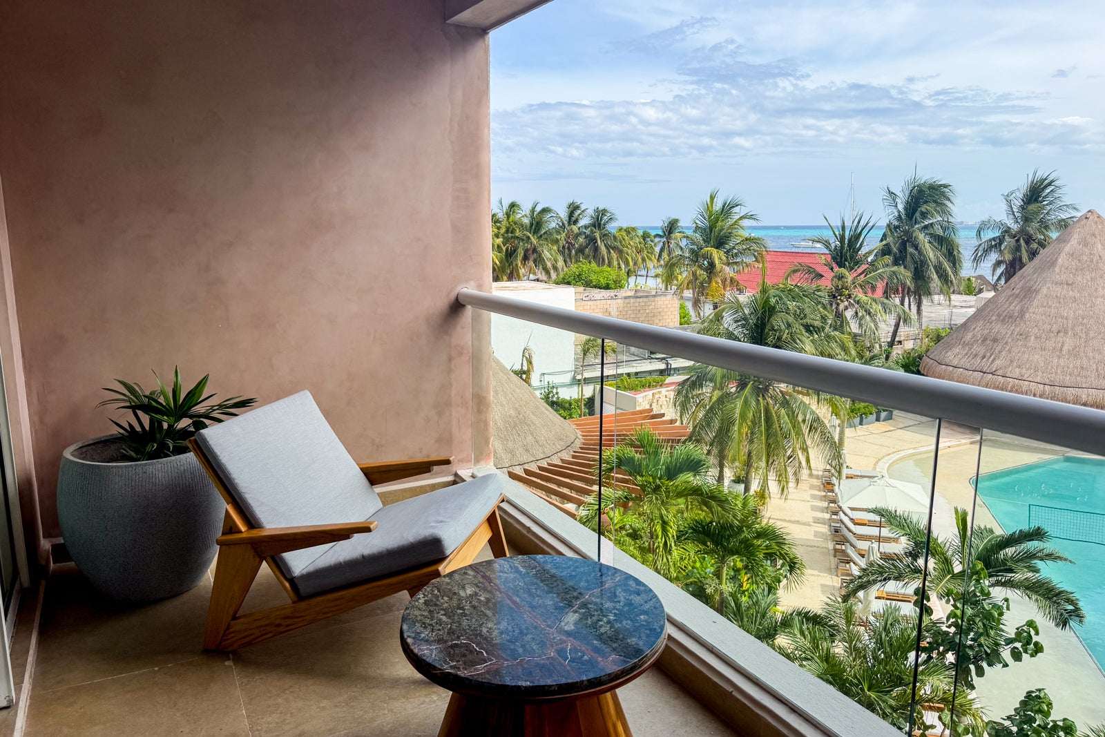 Almare, a Luxury Collection Resort room