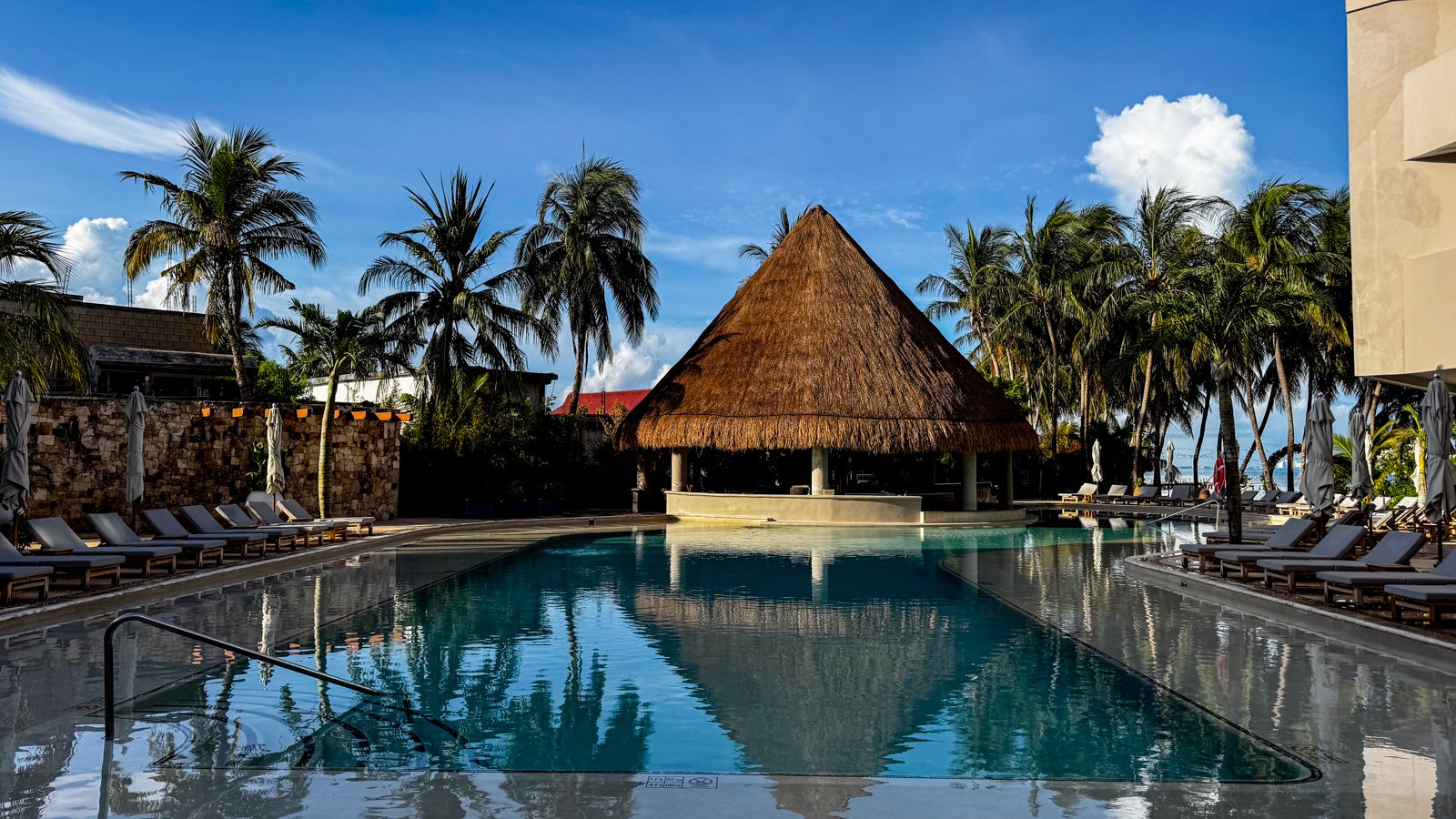 Luxury Experiences Mentioned in Resort Reviews