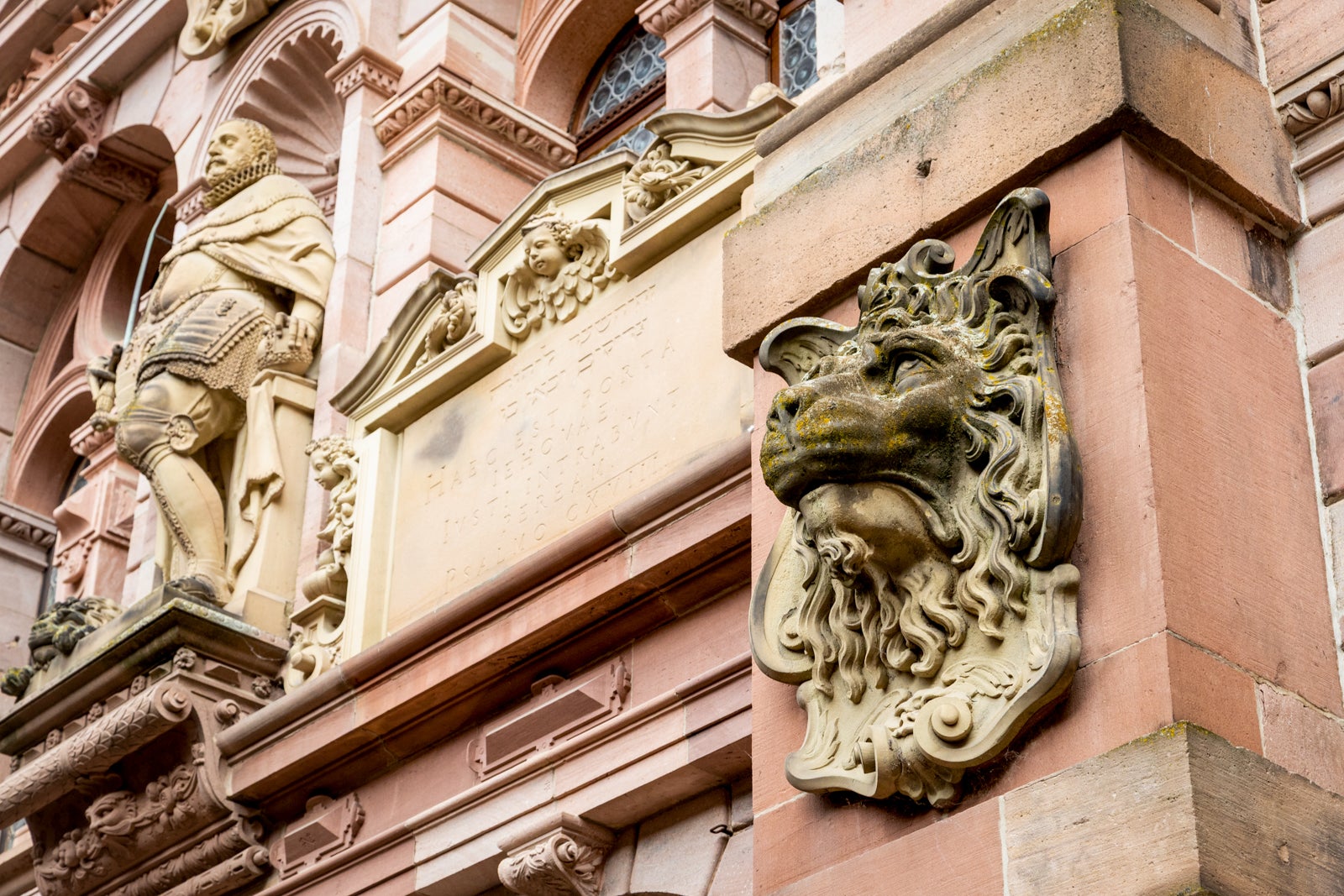 Upclose sculptures at Germany's Heidelberg Castle
