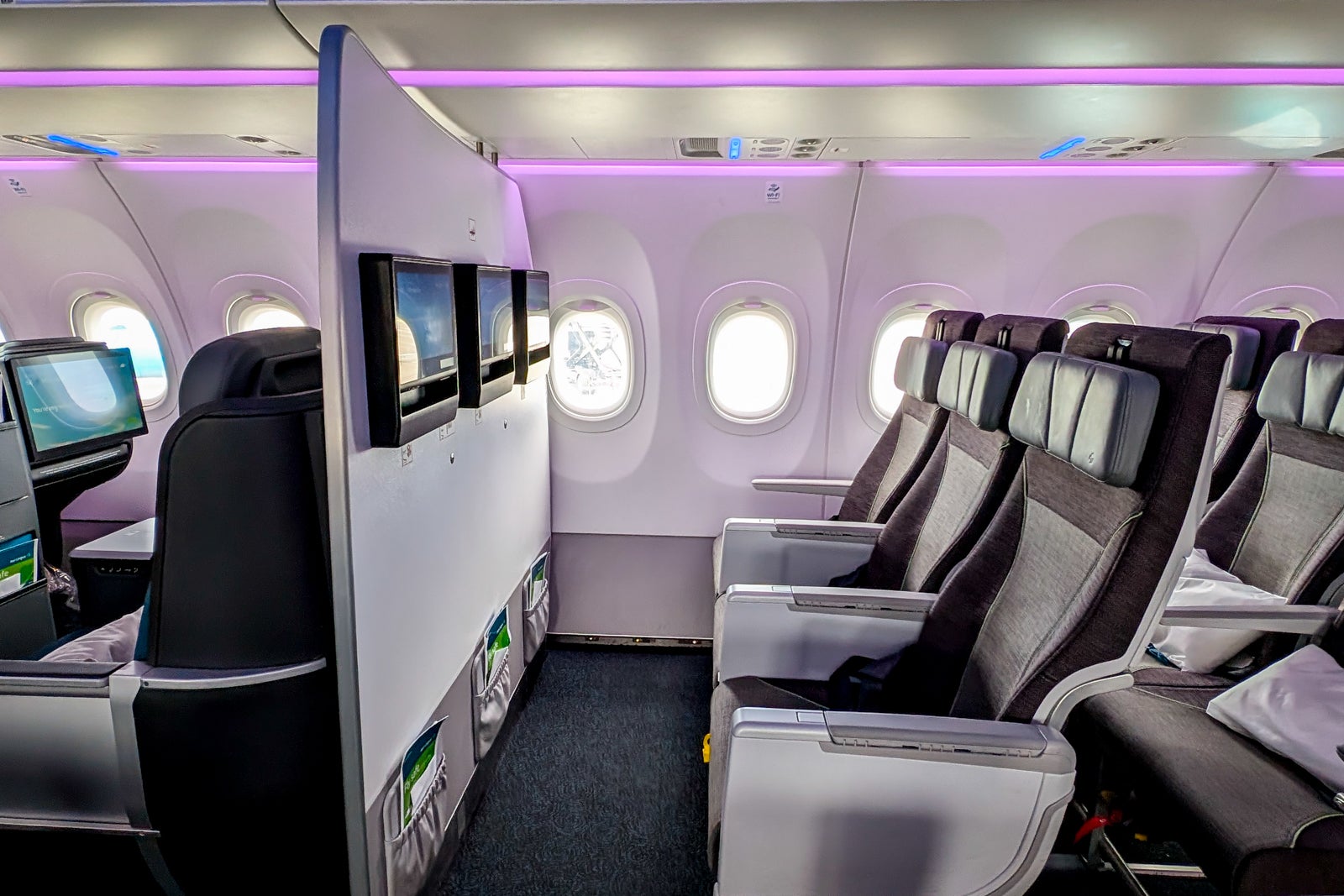 Aer Lingus A321XLR economy class