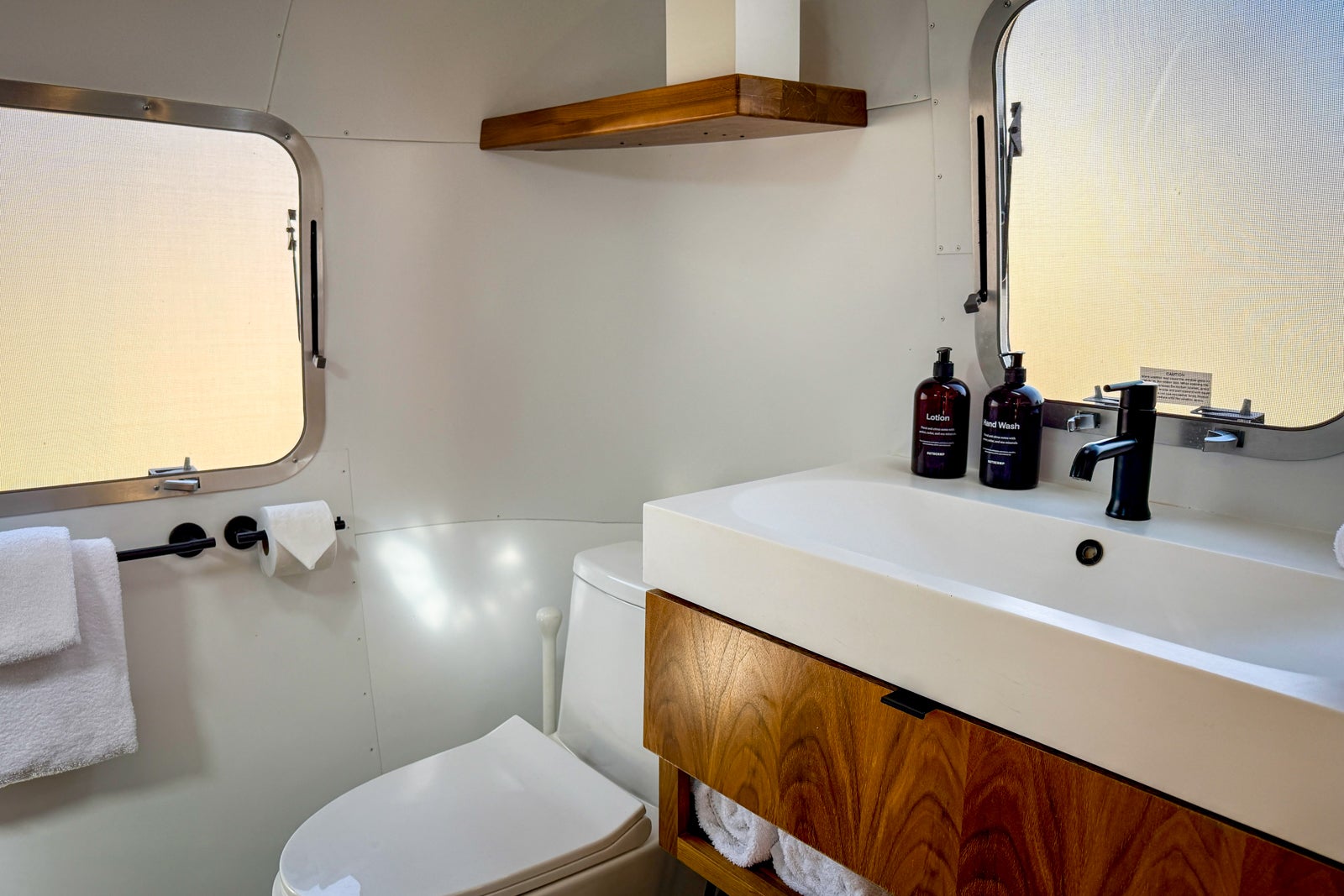 small bathroom sink and toilet