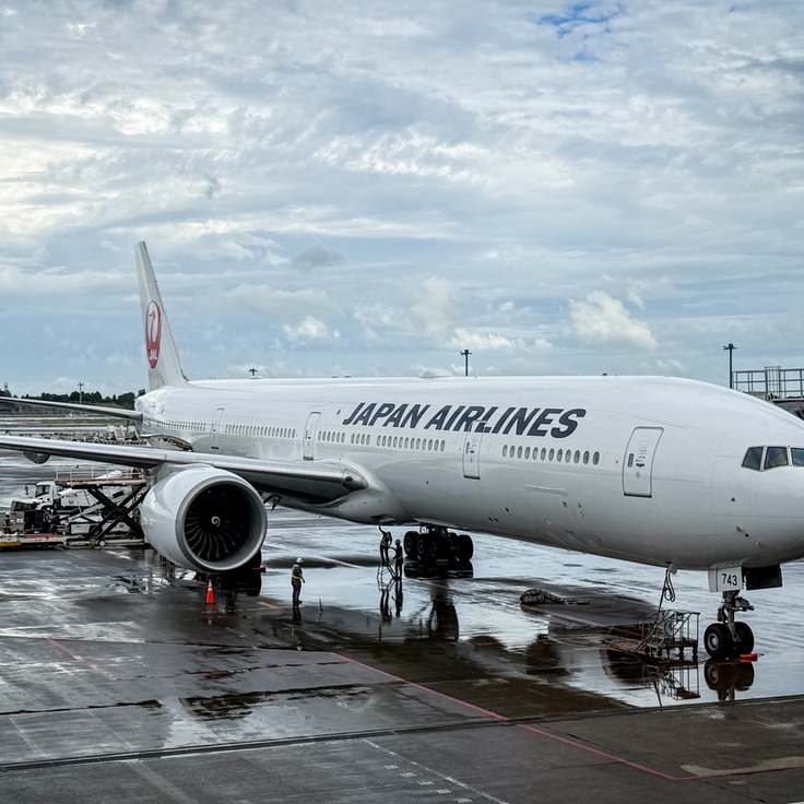 What is was like flying Japan Airlines first class and how I booked it for just 80K American Airlines AAdvantage miles