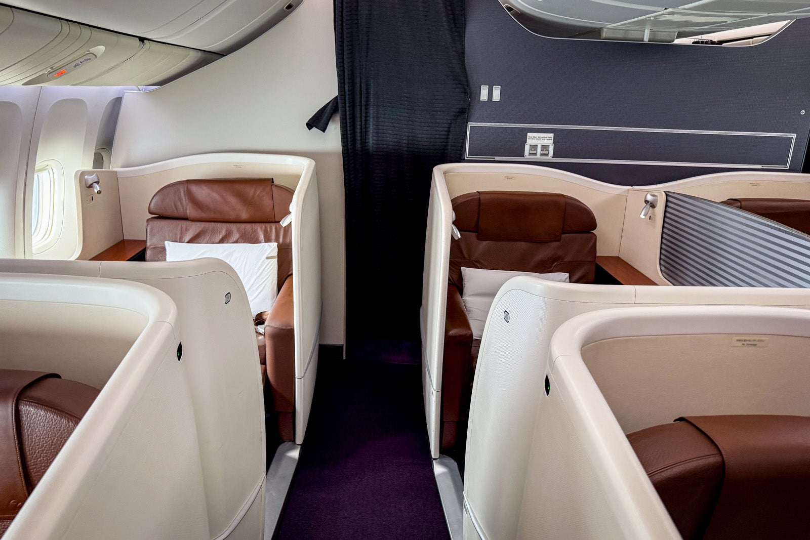 Japan Airlines First Class 777-300 ORD-NRT