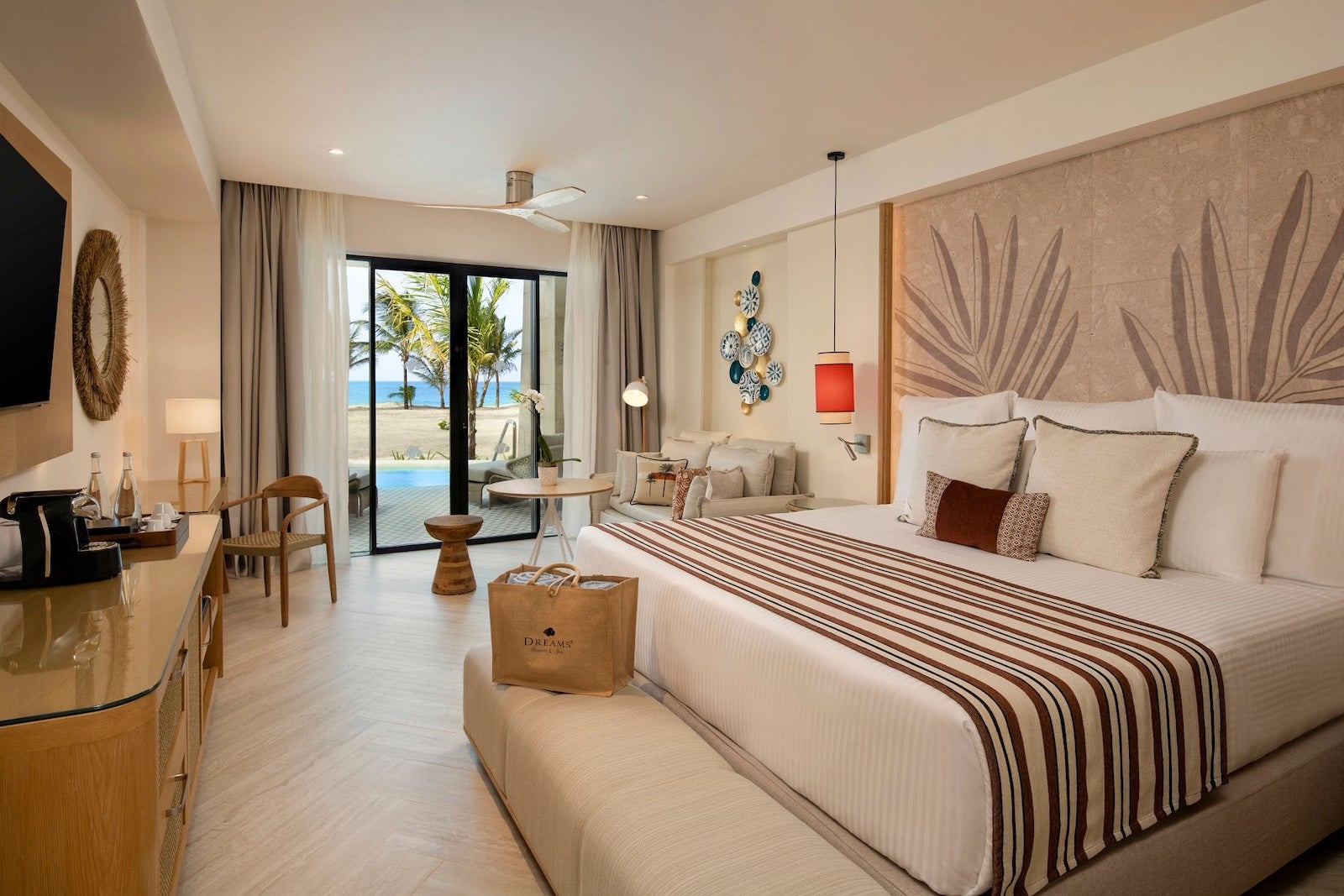 room at secrets