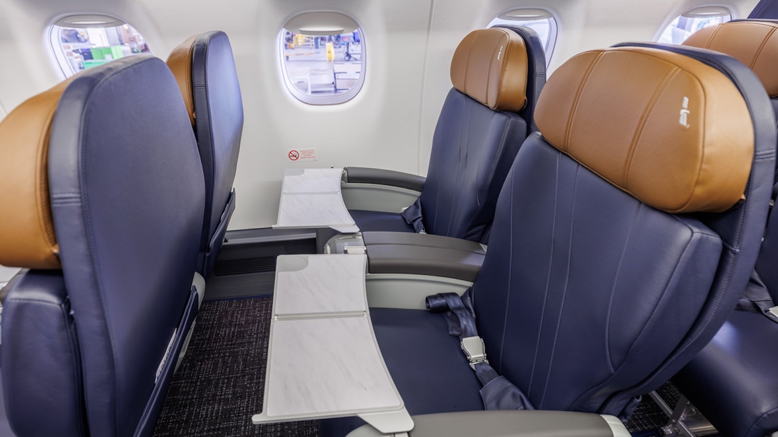 aa regional jet first class refit