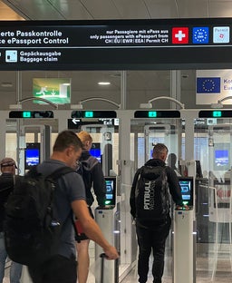 Have dual citizenship? How to use 2 passports when traveling internationally