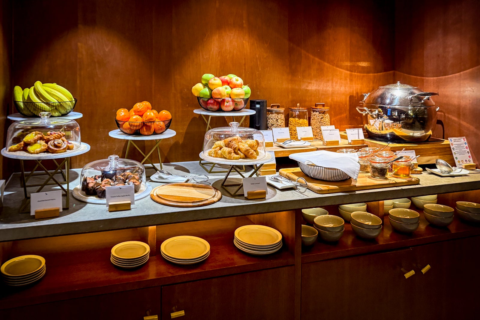 Cathay Pacific Business Class Lounge