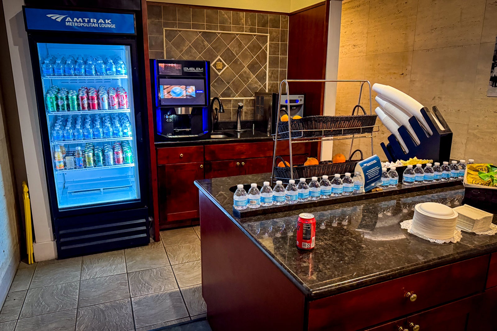 PHL train station lounge