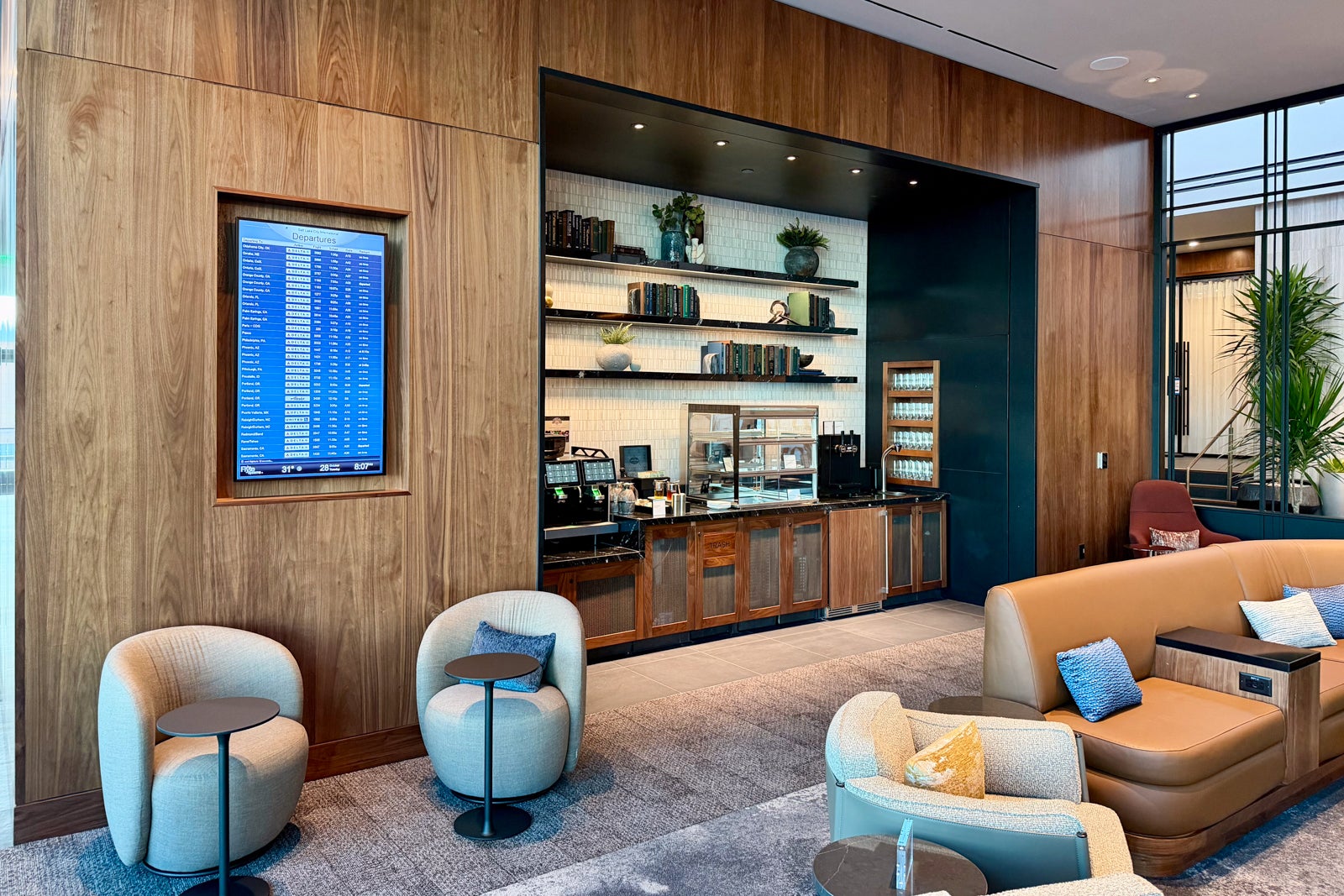 Amex's latest Centurion Lounge is now open in Salt Lake City Amex Centurion Lounge SLC 10