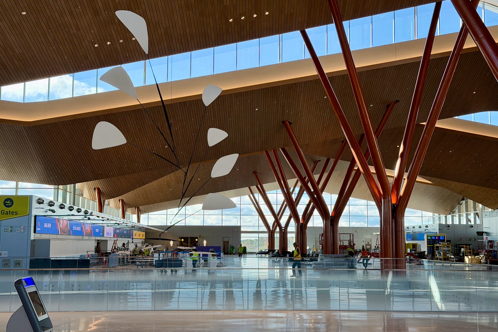 New Pittsburgh International Airport (PIT) terminal interior