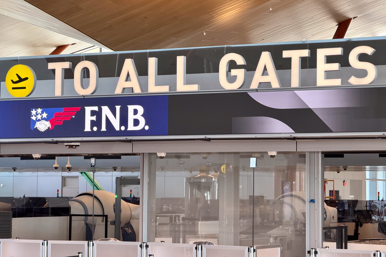 New Pittsburgh International Airport (PIT) terminal interior gates