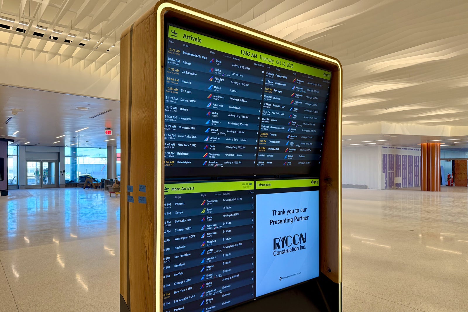 New Pittsburgh International Airport (PIT) terminal