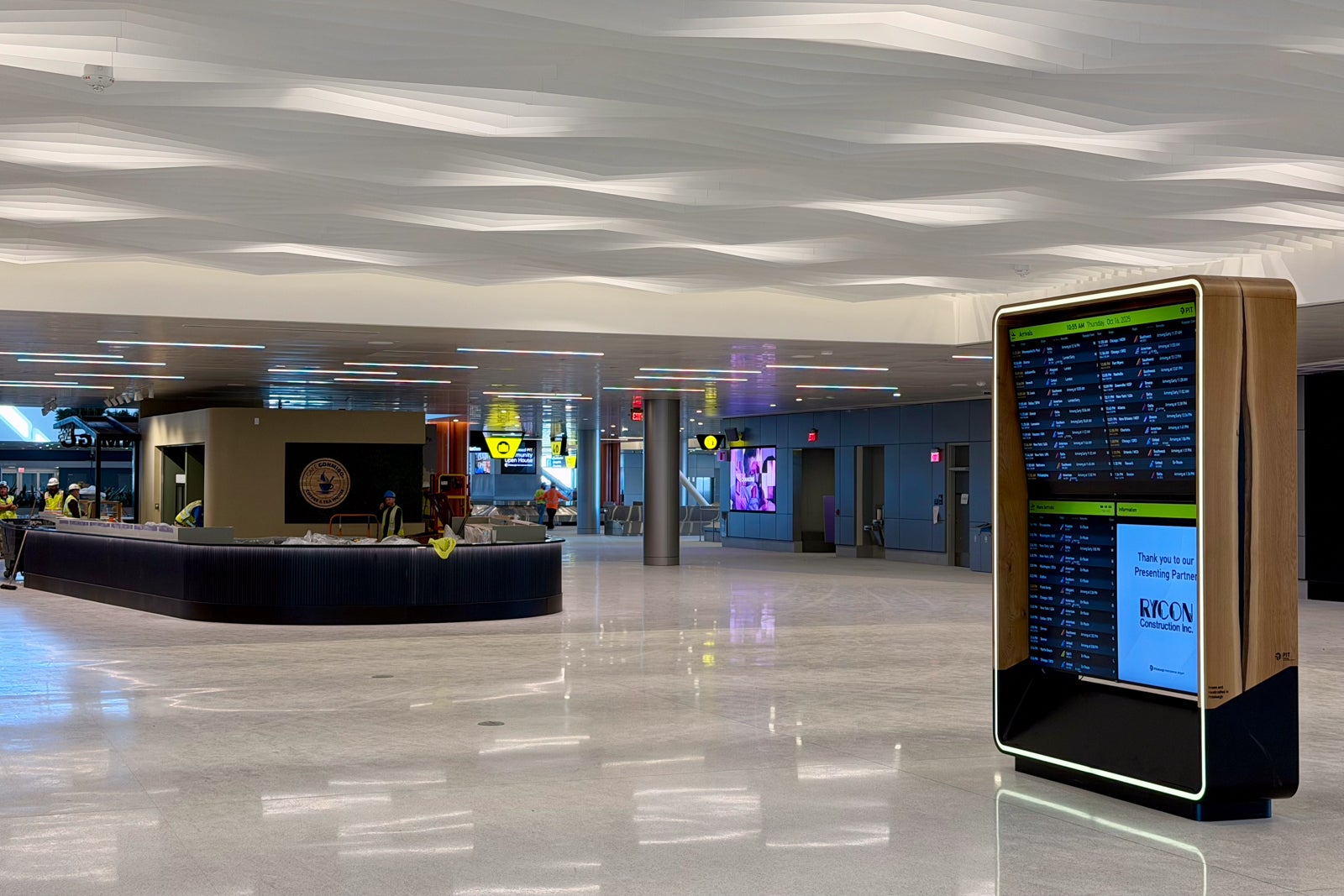 New Pittsburgh International Airport (PIT) terminal interior