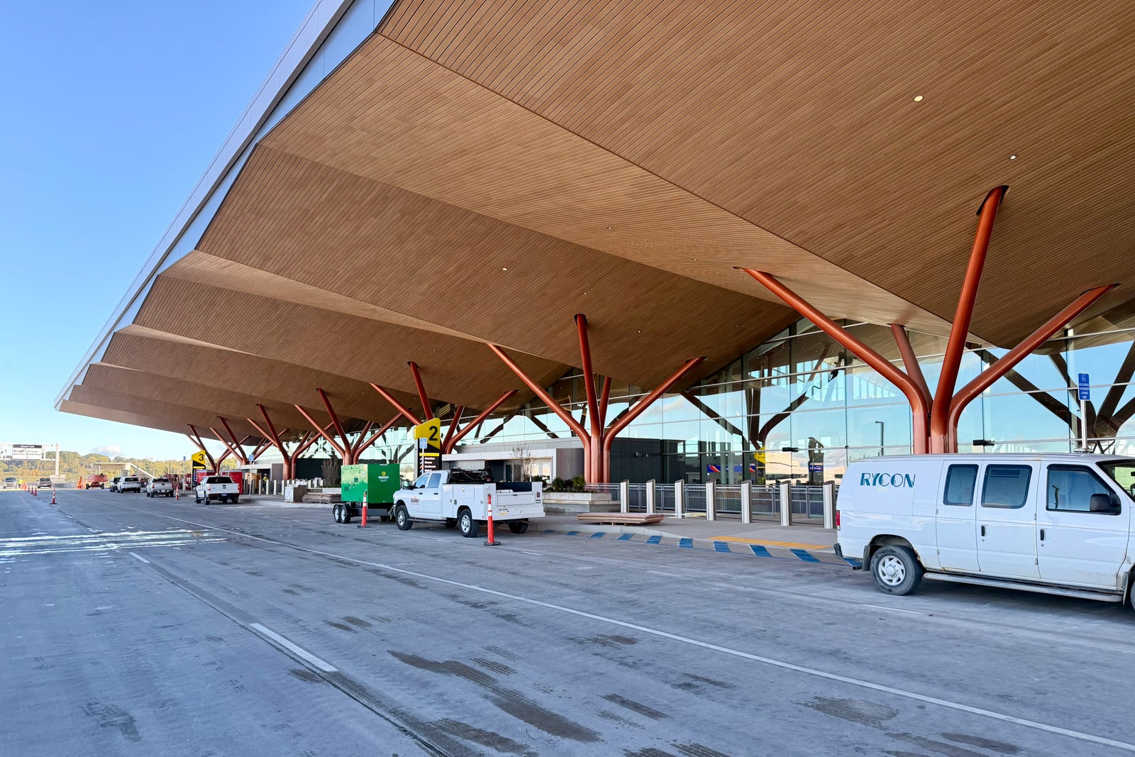 New Pittsburgh International Airport (PIT) terminal