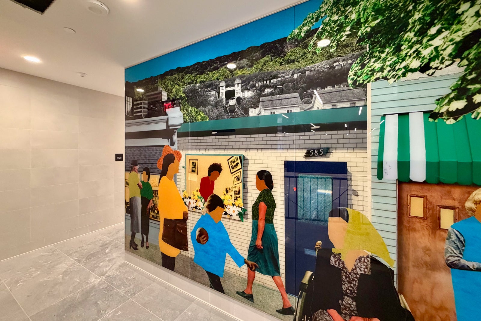 New Pittsburgh International Airport (PIT) terminal interior