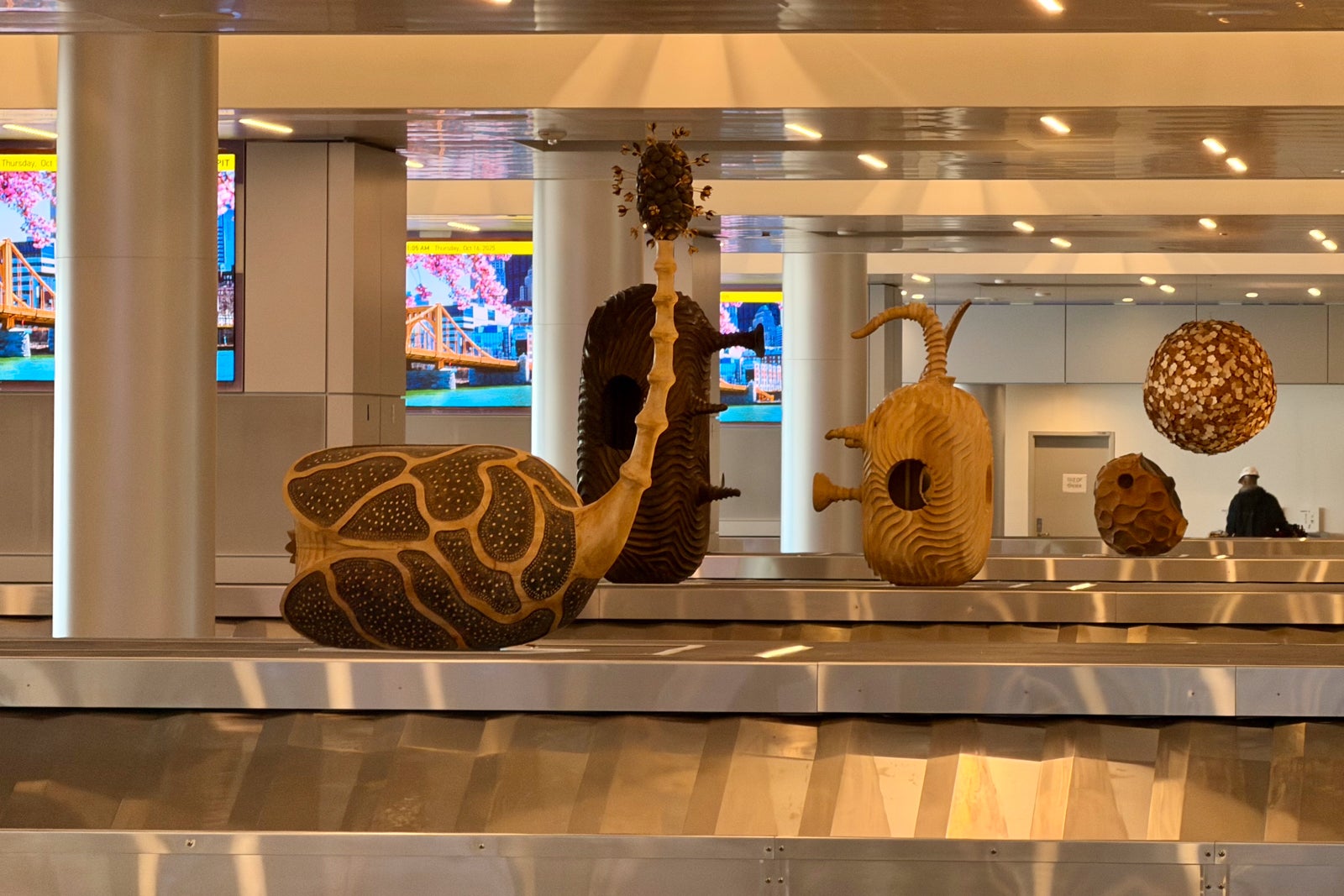 New Pittsburgh International Airport (PIT) terminal baggage claim