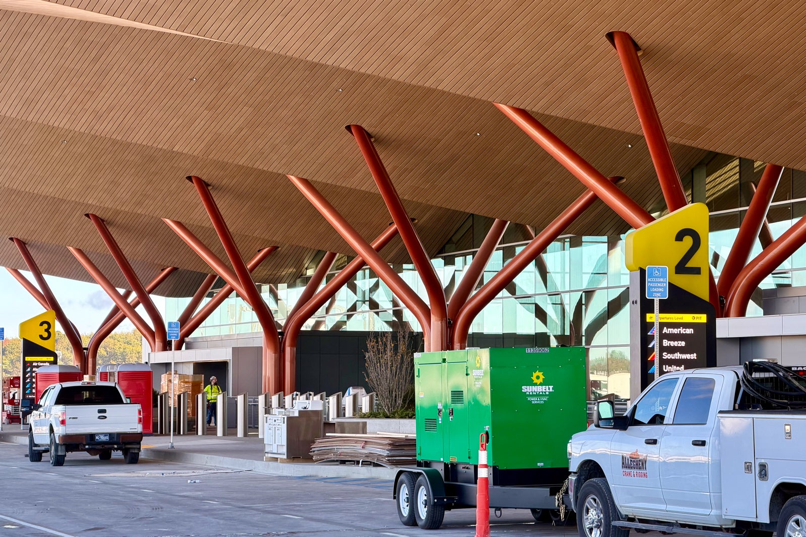 New Pittsburgh International Airport (PIT) terminal