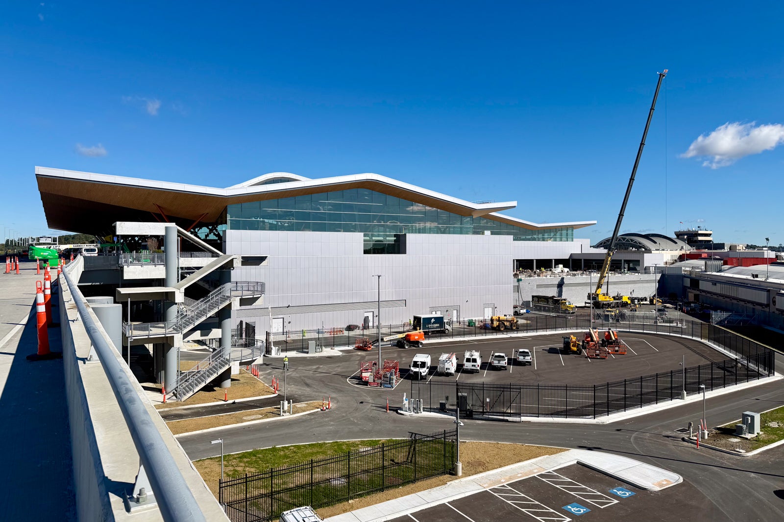 New Pittsburgh International Airport (PIT) terminal