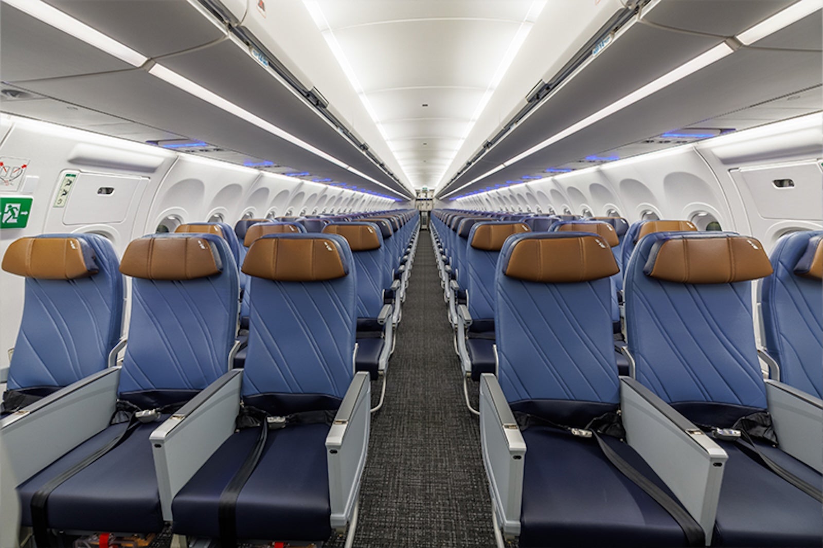 American Airlines economy class aboard the Airbus A321XLR