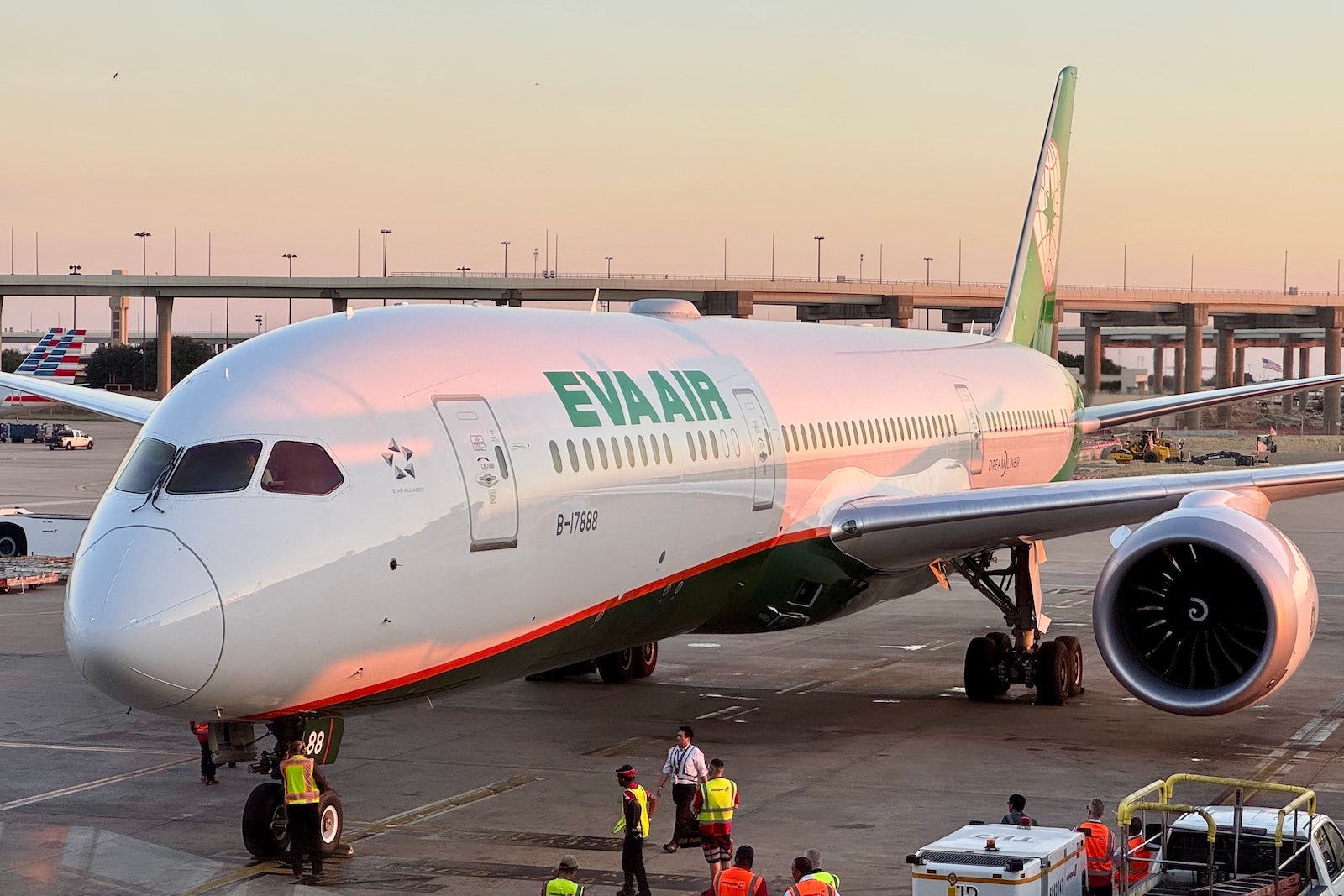 Eva Air 787