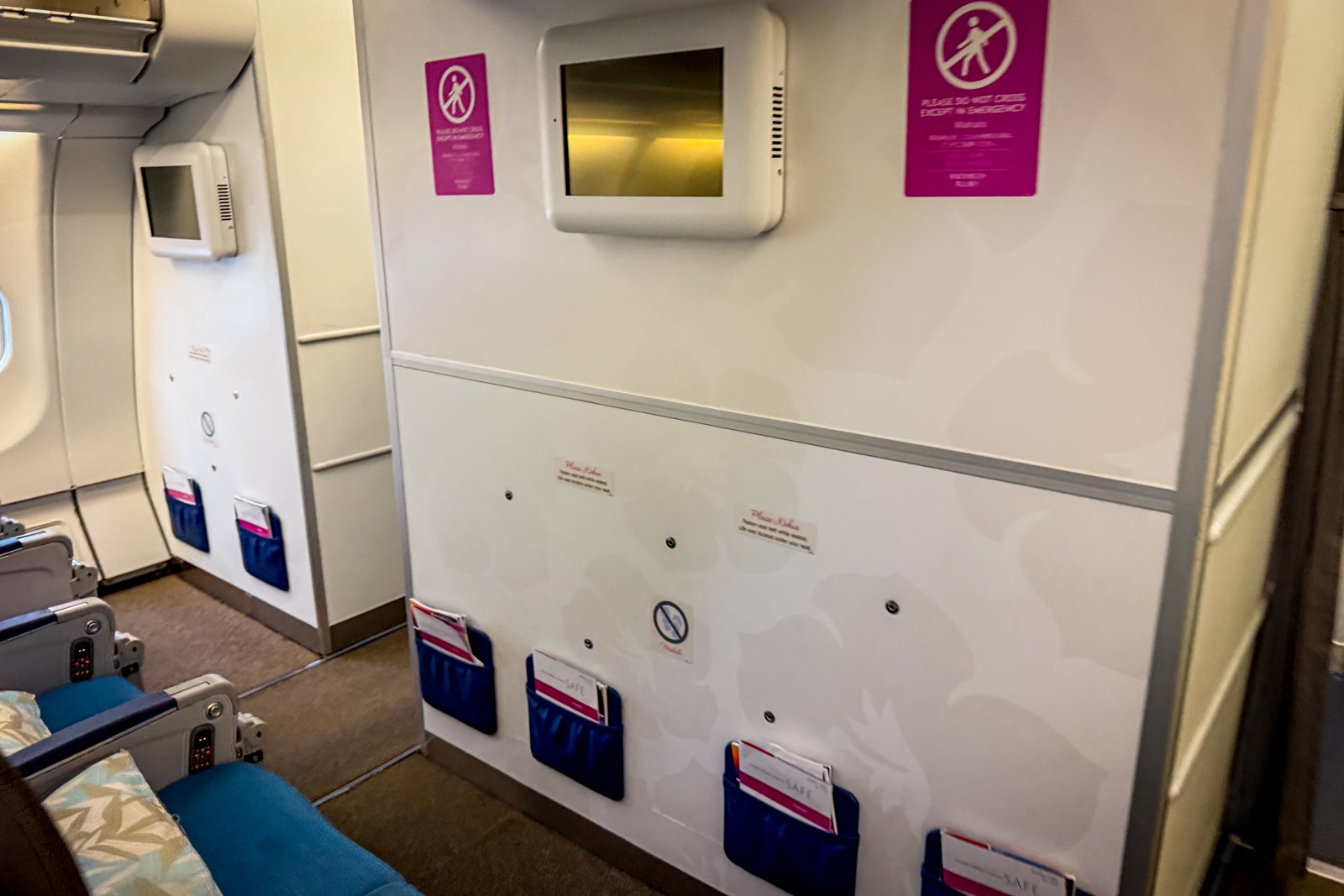 hawaiian airlines plane