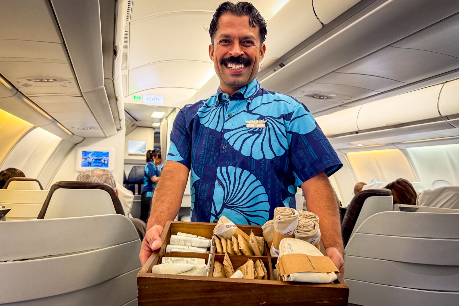 hawaiian airlines plane