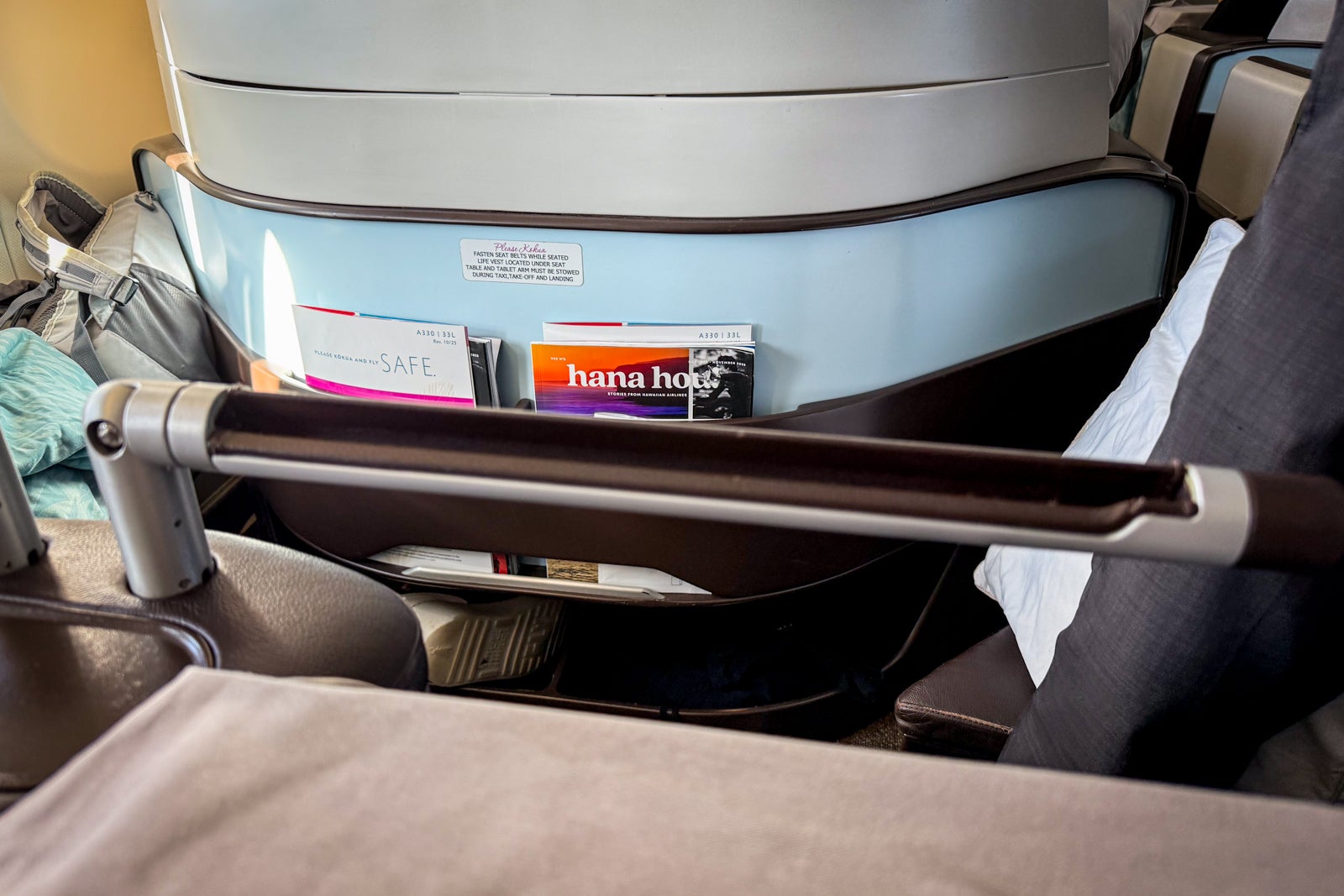 hawaiian airlines plane tech