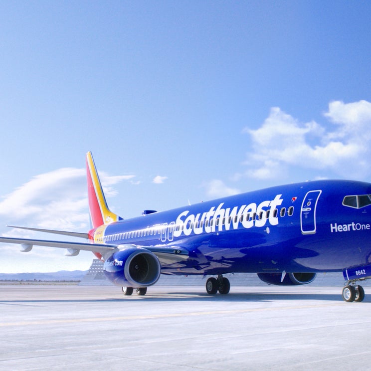 Southwest launches Rapid Rewards Debit Card with points and perks