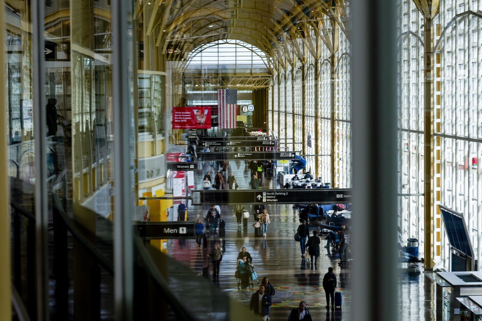 THANKSGIVING SAVED: Travel Chaos COLLAPSES—But Is It Too Late?