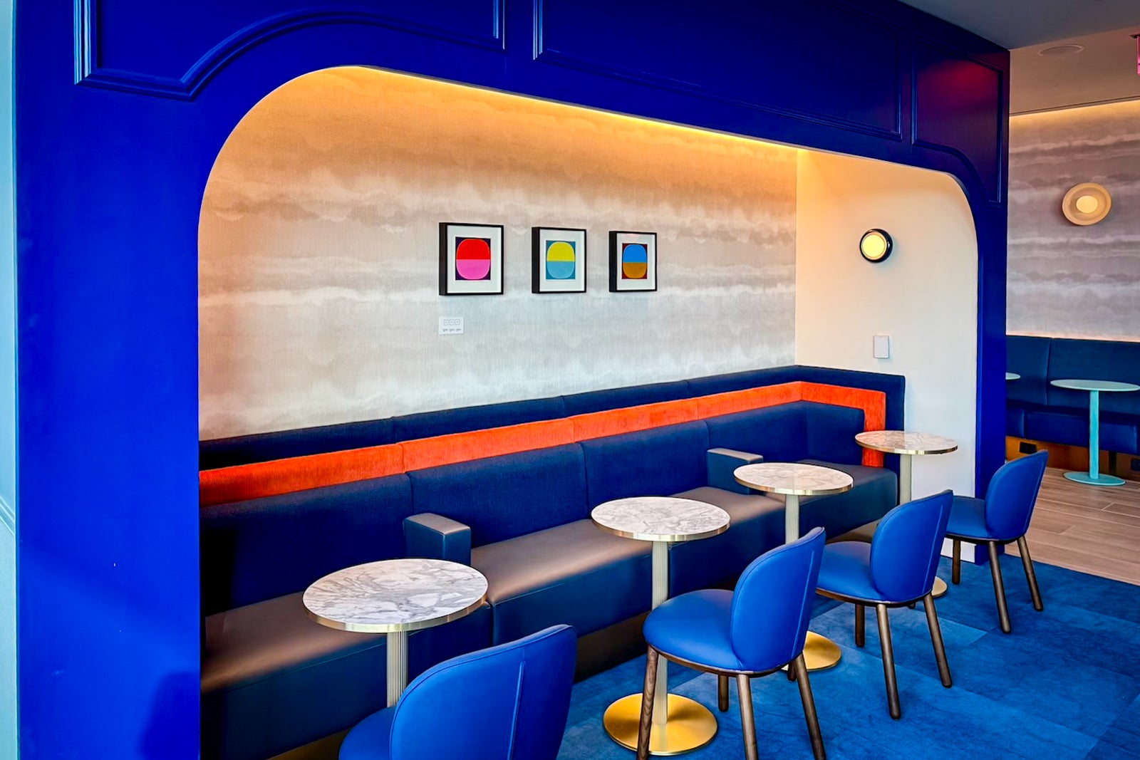 JetBlue BlueHouse room