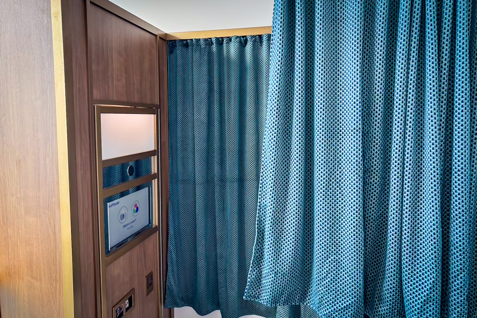 JetBlue BlueHouse photobooth